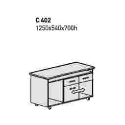 C402