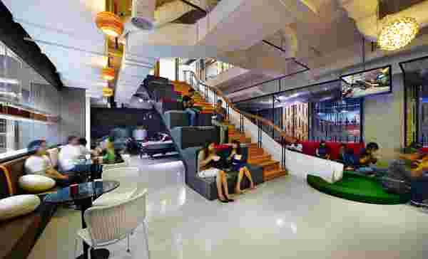 Офіс Ogilvy & Mather з атмосферою спа-салону в діловому центрі столиці Індонезії. #8